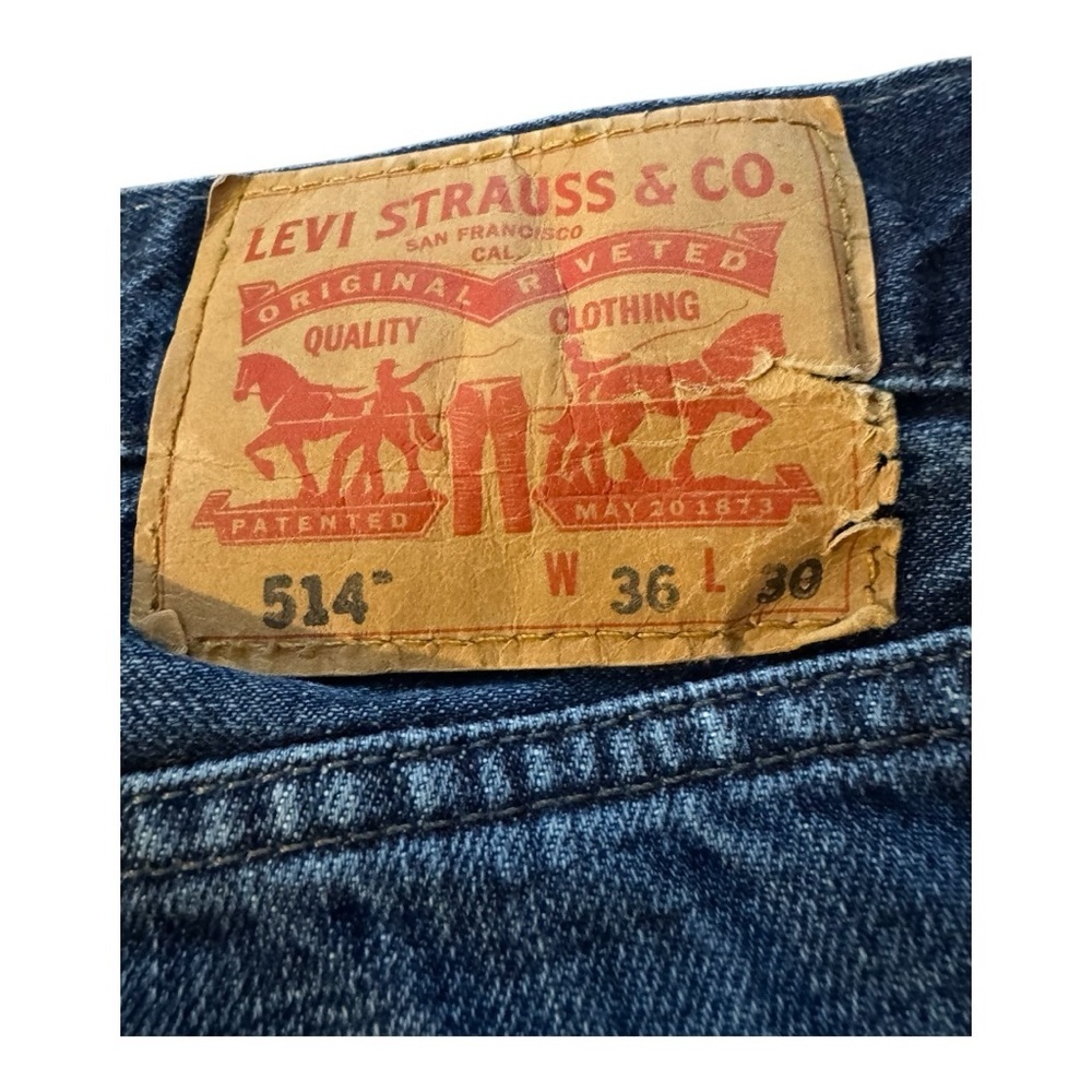 Levi's Relaxed Fit Dark Blue Jeans - Picture 3 of 8